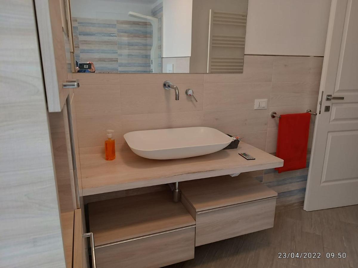 Apartamento Tra cielo e mare Capo dʼOrlando Exterior foto